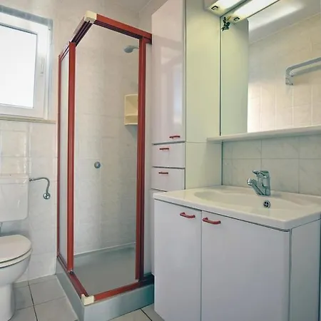 In With Balcony, Wifi 819-1 * Porec